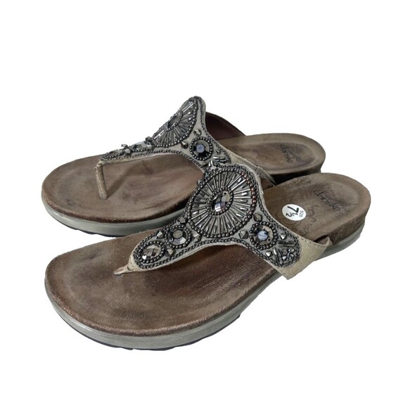 Dansko Sandals EU 38 US 7.5 Pamela Taupe Nubuck Leather Jeweled Thong Sandals - Picture 3 of 9